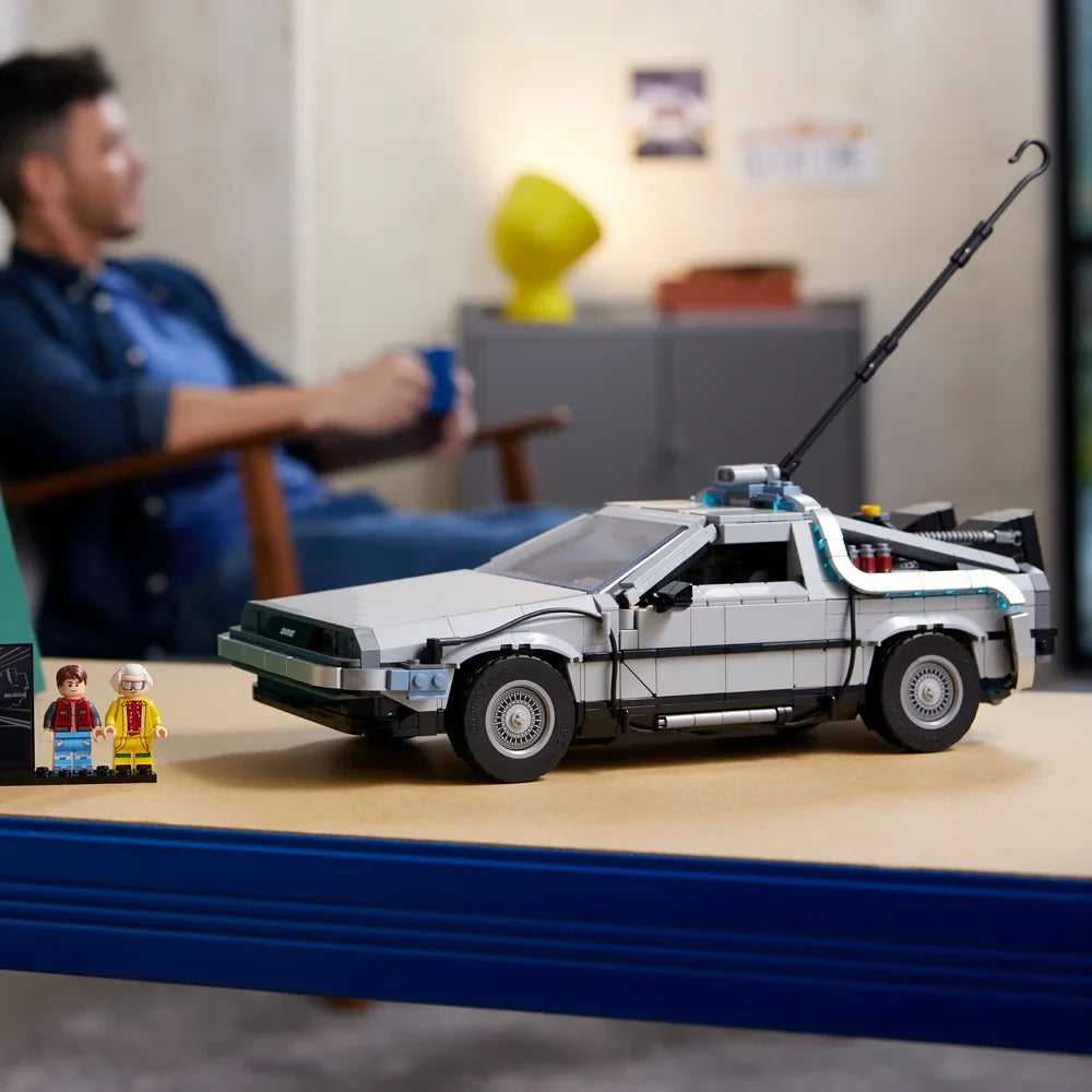 LEGO Ideas - Back to the Future tijdmachine - 10300