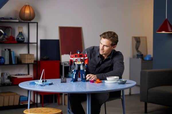LEGO Icons - Optimus Prime - 10302
