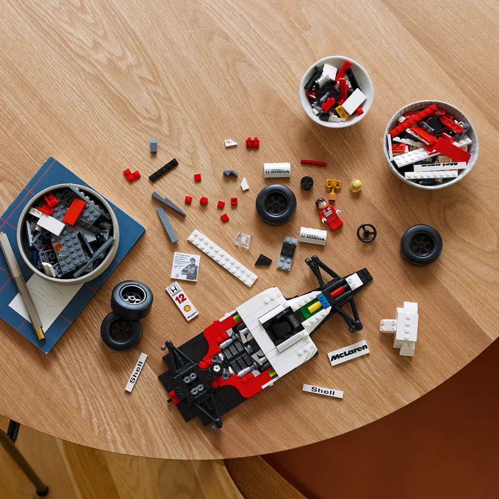 LEGO Icons - McLaren MP4/4 en Ayrton Senna - 10330