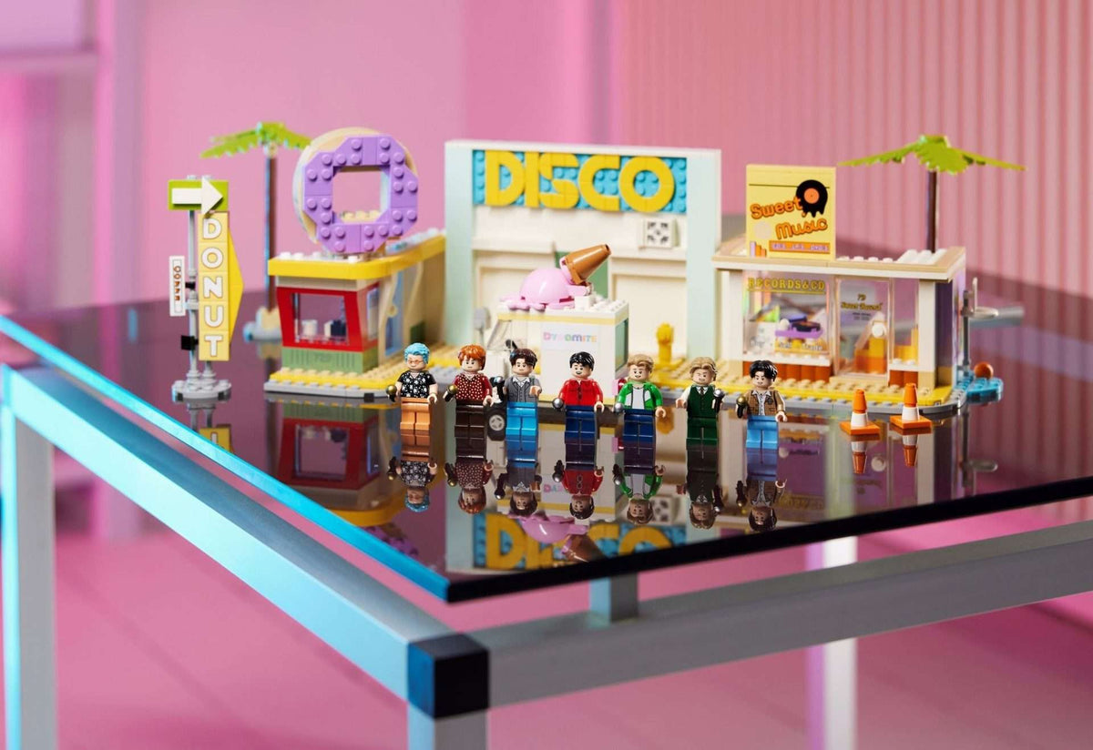 LEGO Ideas - BTS Dynamite - 21339